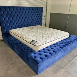 Blue Bed With Storage New Tufted 💙 Velvet Bed