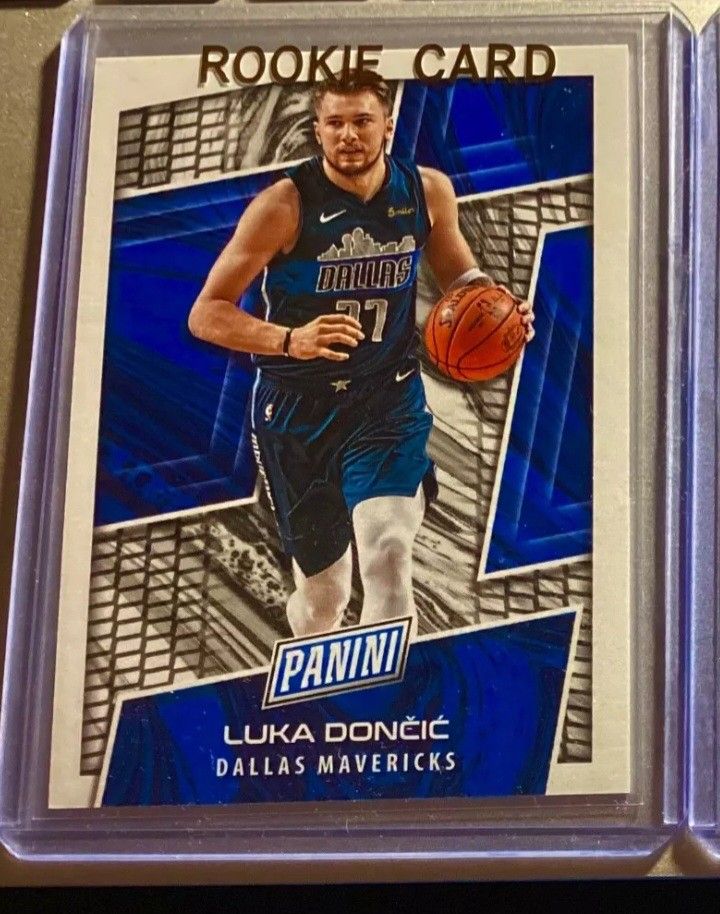 Really Nice Panini Short Print Luka Doncic Rookie 2018-2019