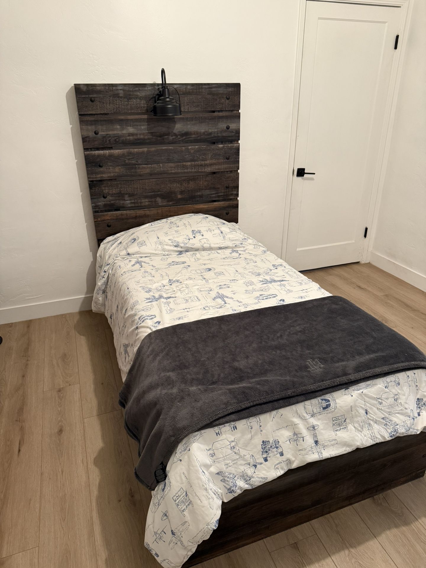 TWIN BED WITH MATTRESS (ASHLEY FURNITURE)