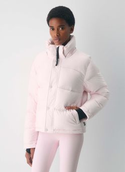 Aritizia Superpuff Shorty climatte