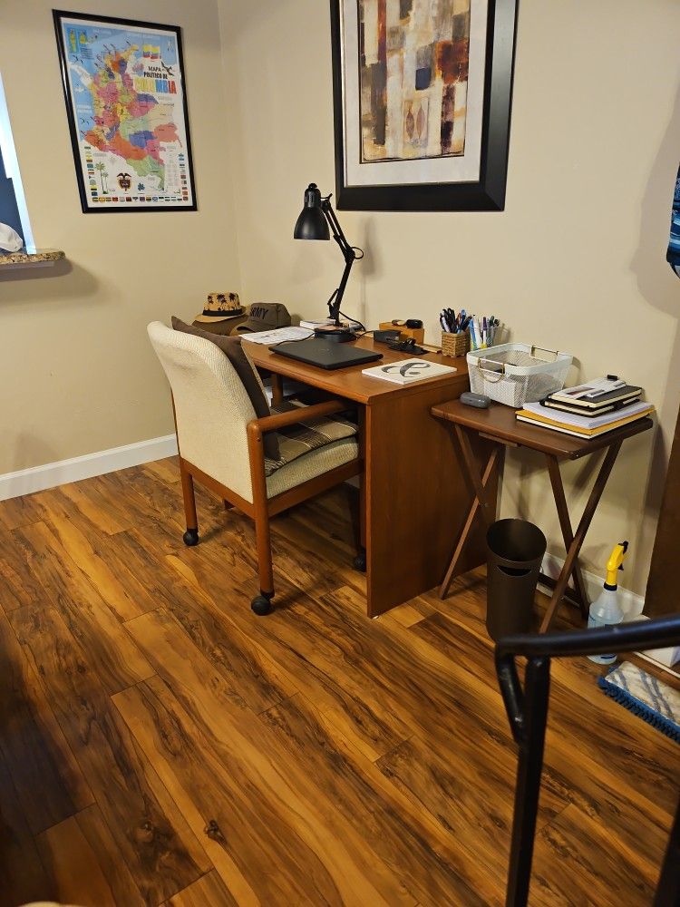 Desk And Chair