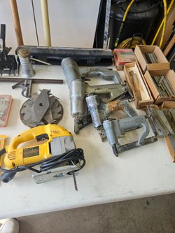 Air guns and tools everything on the table for 60.00
