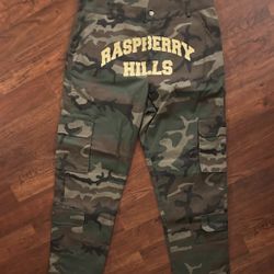 GV Gallery Raspberry Hills Camo Pants New Size XXL
