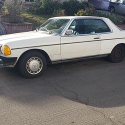 1982 Mercedes-Benz 300