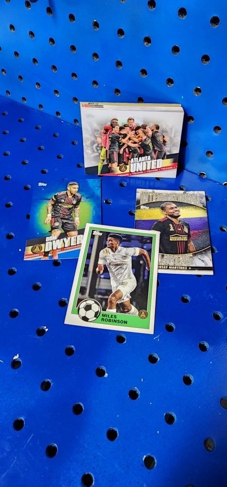 Atlanta United Soccer Card Bundle