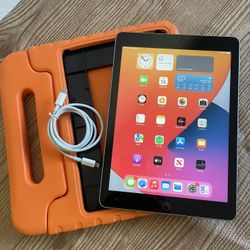 Apple iPad 5th Generation 32GB  with kids protective case & Charger (128gb $170)  