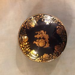 French Limoges Porcelain Hand Painted Gold Trim Trinket Jewelry Or Candy Dish