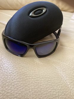 Oakley Turbine Prizm Polarized Sunglasses – New, Never Worn – With Oakley Vault Case
