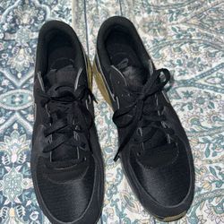 11.5 Black/Tan Nike AirMax