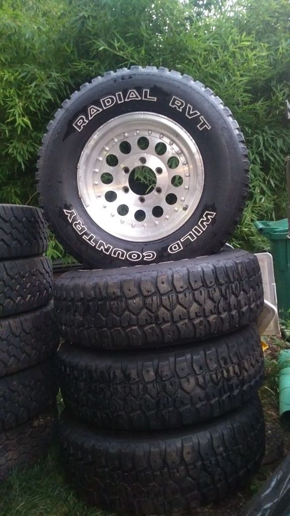Wild Country Radial RVT 245 75 r16