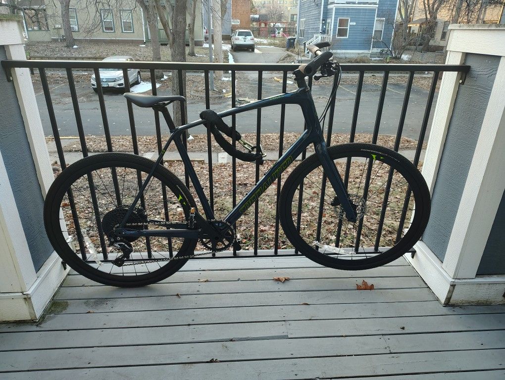 Carbon Fiber Specialized Hybrid Mountain Bike
