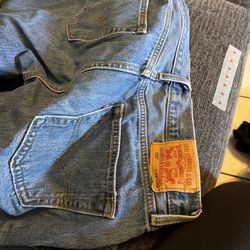 Levi’s 550 Relaxed Fit Jeans – W34 L32 – Excellent Condition
