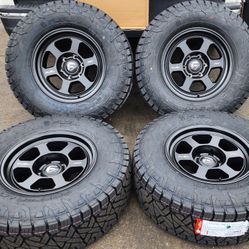 NEW 17" FUEL HYPE FC860 WHEELS TIRES CHEVY GMC SILVERADO TAHOE SIERRA TOYOTA TACOMA 4RUNNER TUNDRA 