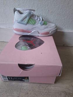 5 PAIRS 11C