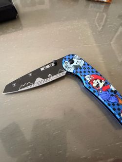 Super Mario Folding Pocket Knife