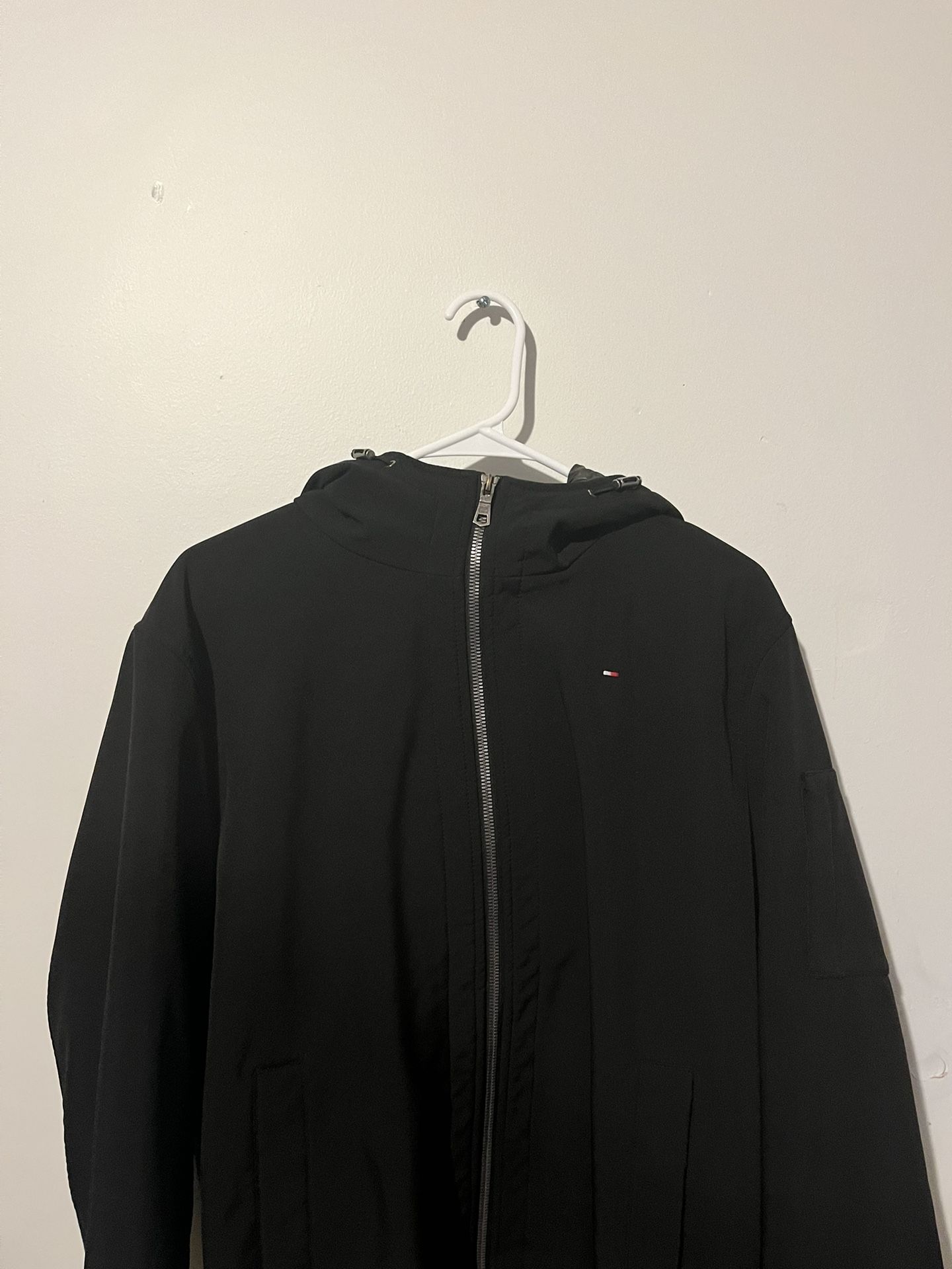 Tommy Hilfiger Size MENS Large Coat 