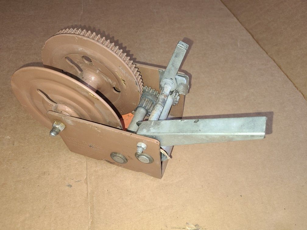 Dutton Lainson Pulling Winch Model DL20004