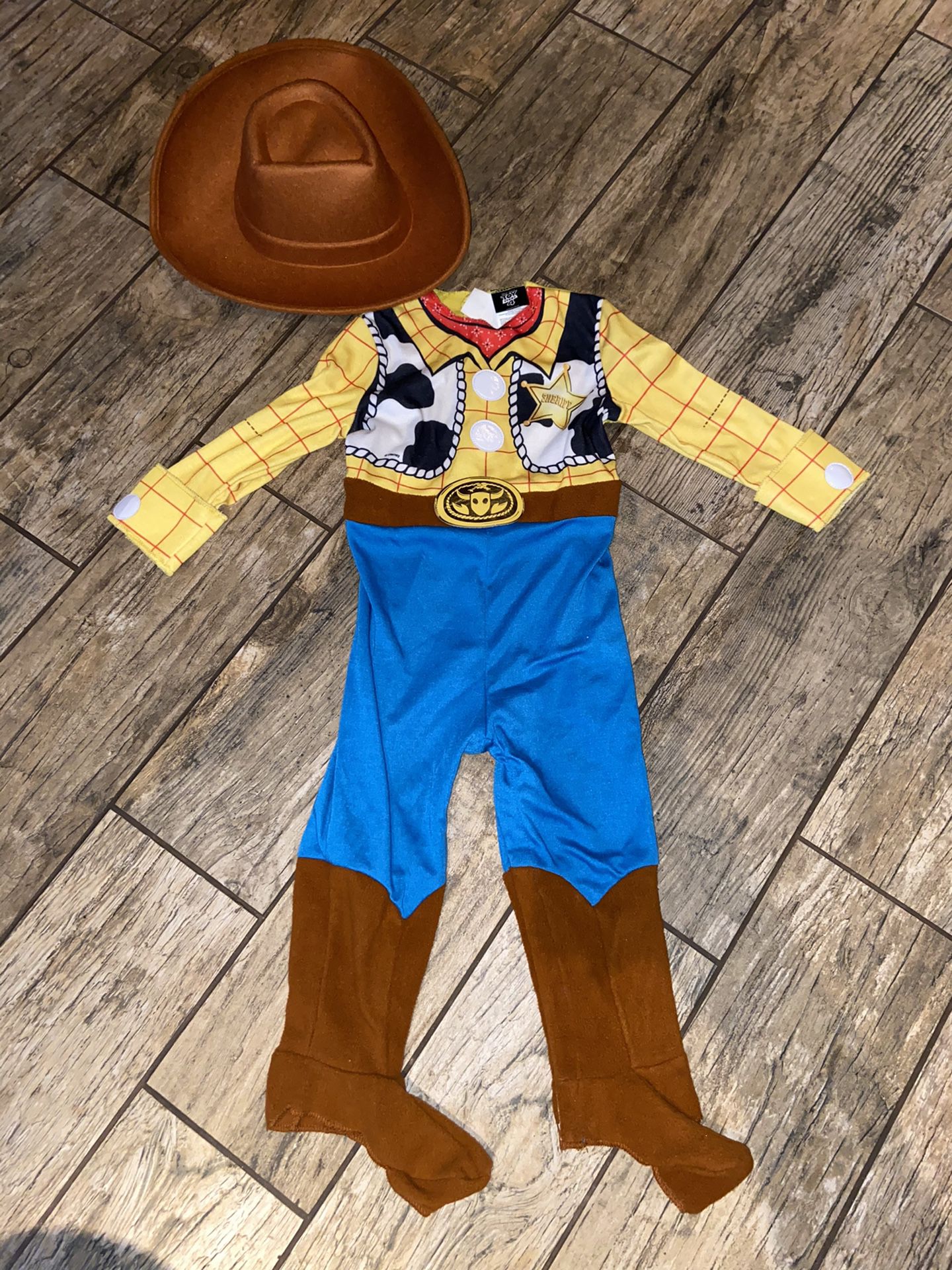 New kids Woody Sheriff dress up costume size 2T