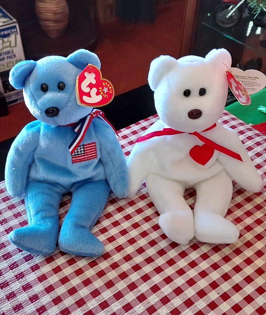  New 2 TY Beanie Baby's In Excellent Condition,  Collectibles Items In Mint Condition $200. Each 