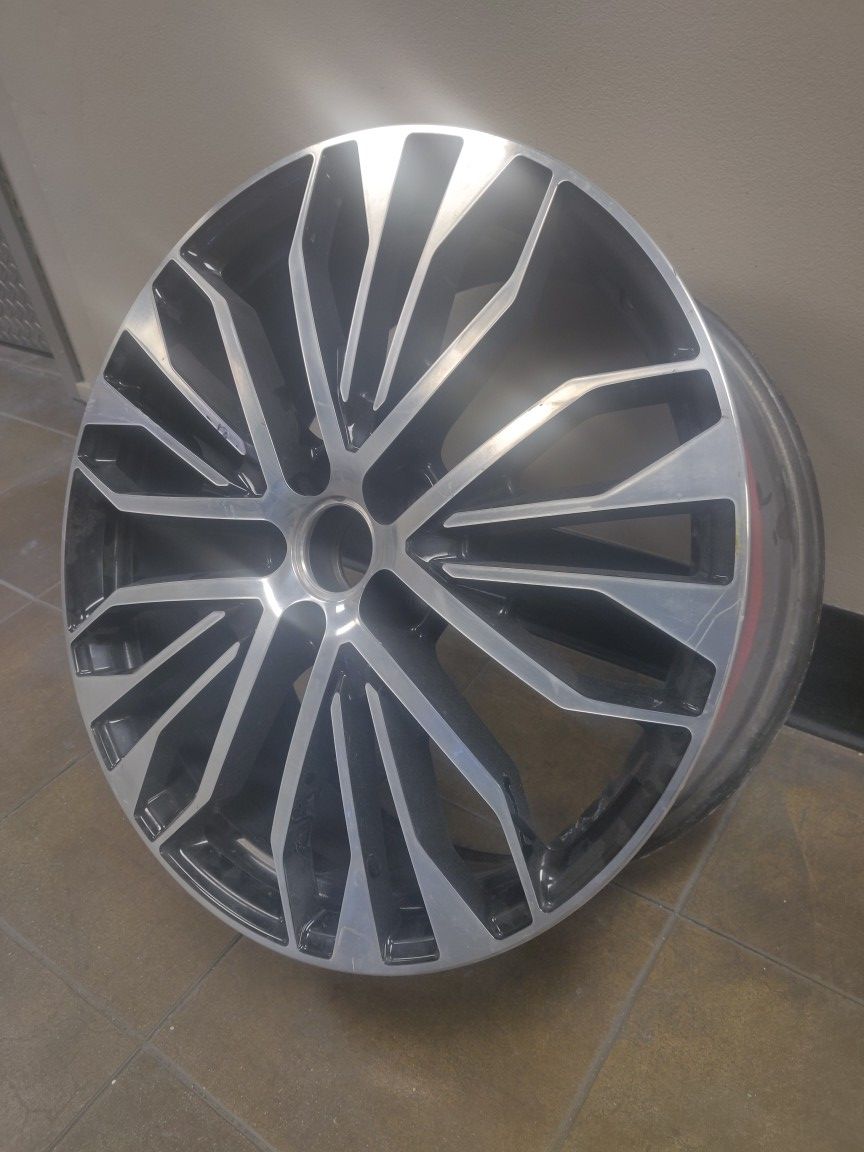 20" OEM Audi wheel for A6