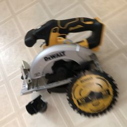 20V 6 1/2 in. Circular Saw (Tool Only)