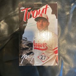 MIKE TROUT CITY CONNECT BOBBLEHEAD