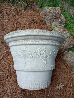 big plastic pot, grapevine design