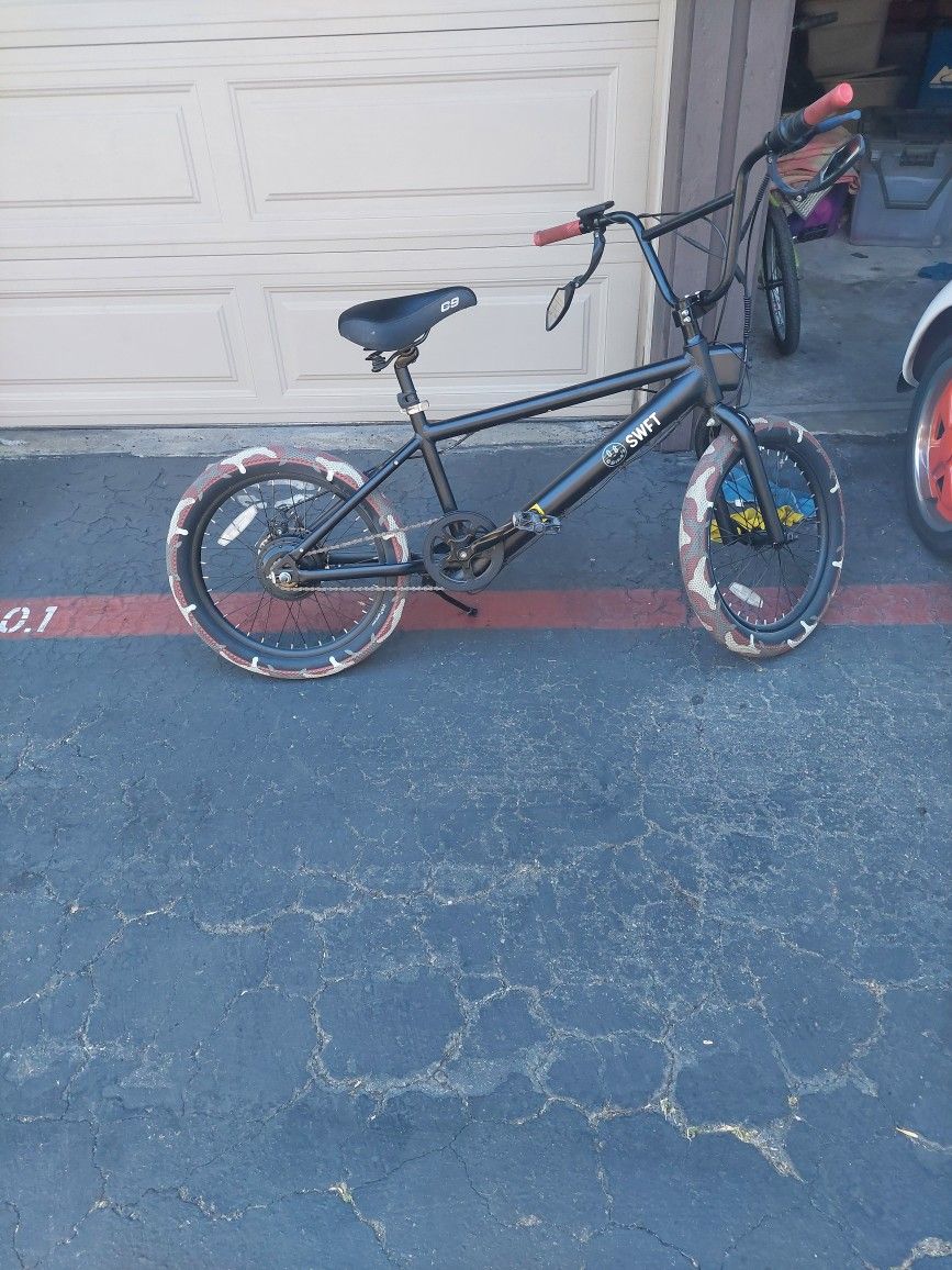 SWFT Electric BMX – Comfort Seat, Mirrors, Color Tires, Slime Tubes – $650 OBO
