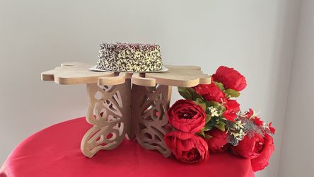 Butterfly Cake Stand 