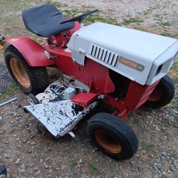 SEARS Custom 8E RIDING MOWER 