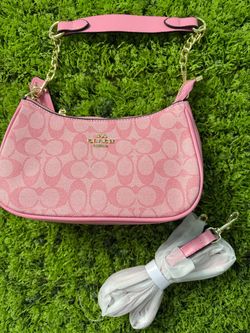 Pink purse