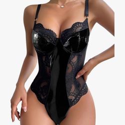 Sexy Leather Underwire Push Up Floral Lace Sheer Corset Lingerie