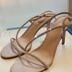 Women’s rhinestones beige heels size  8.5