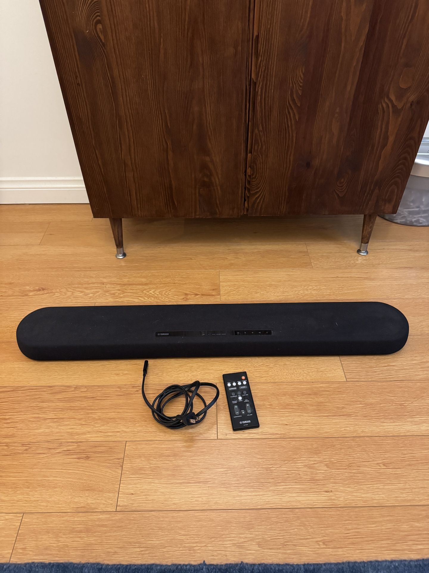 Yamaha ATS-1080 Soundbar