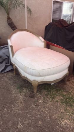 lounge chair