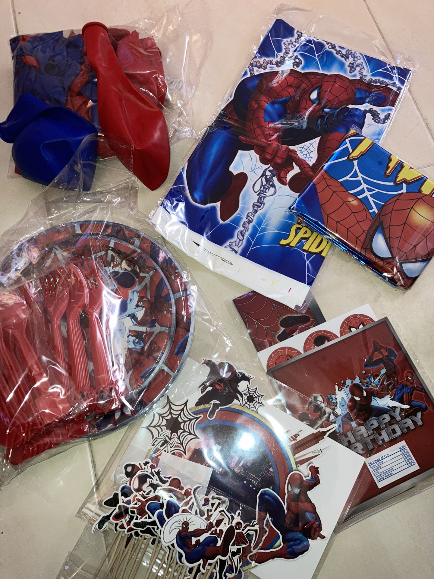 Spider-Man birthday decorations 