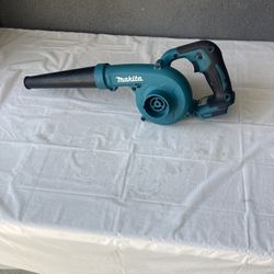 Makita Blower Very Good Condition Like New. 