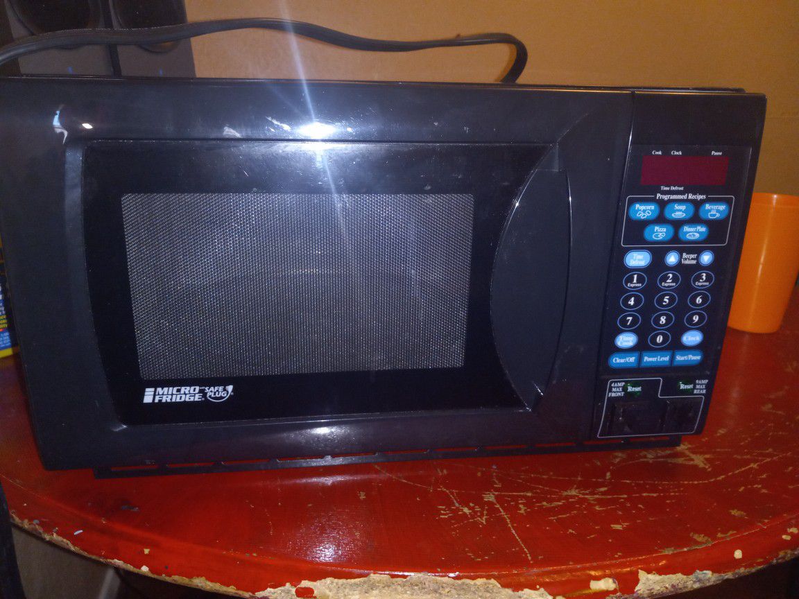 PS4 And Microwave