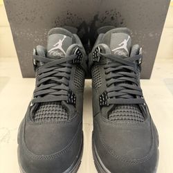 Air Jordan 4 Retro Black Cat (2025) Size 10.5M