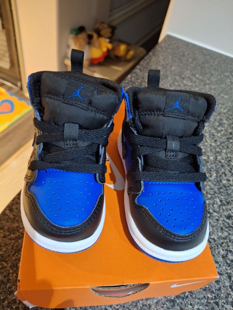 Nike Team Hustle D 11, 5C 