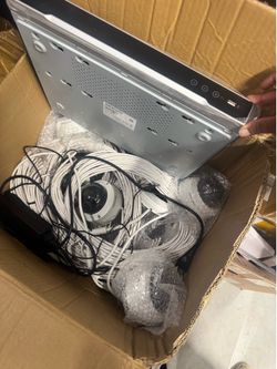 Title: “Hikvision Security Camera System - 6 Cameras + DVR + Cables