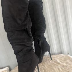 Black Knee Boots