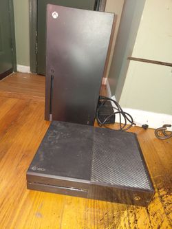 Microsoft Xbox One and Xbox Series X Consoles