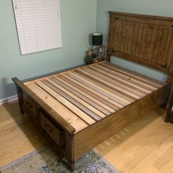Full size Wooden Storage Platform Bedframe