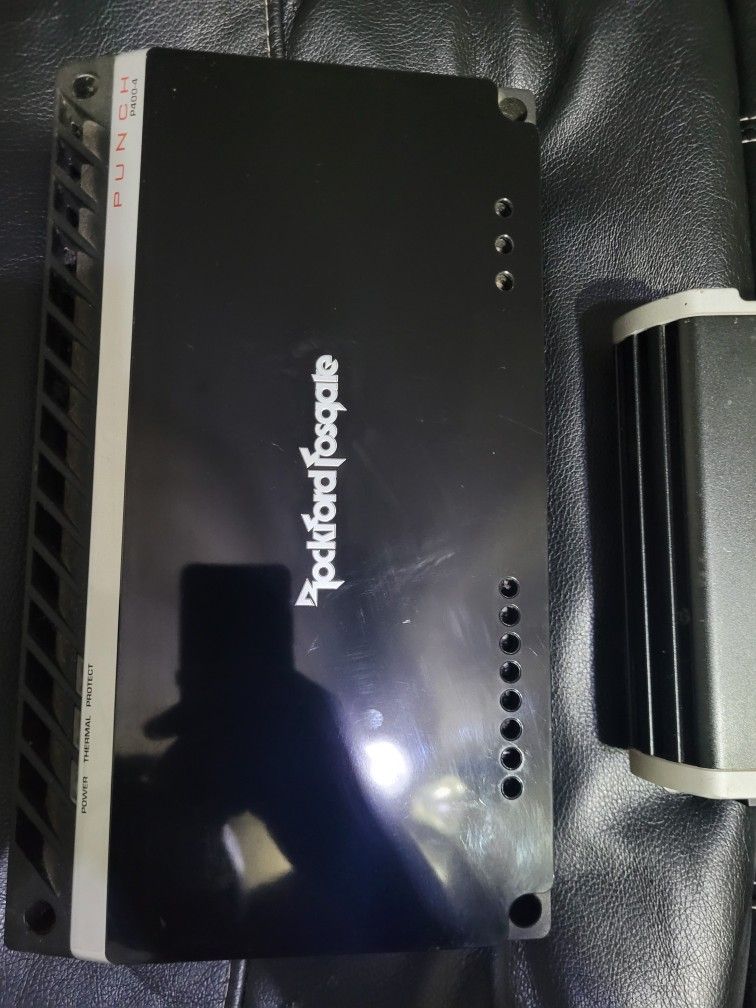 Rockford fosgate Punch P400.4