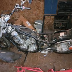 05 Kawasaki 750cc 