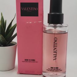 Valentino
 
Born In Roma Perfumed Hair & Body Mist

3 fl (20% USED) 