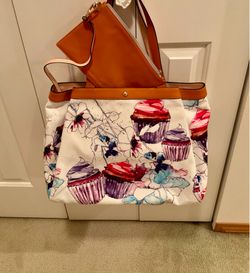 Femme de Cupcake Bag