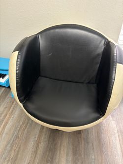 Kids Swivel Soccer ball chair