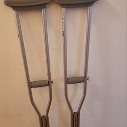 Guardian Crutches Heights Expanding From 5’2” - 5’10”